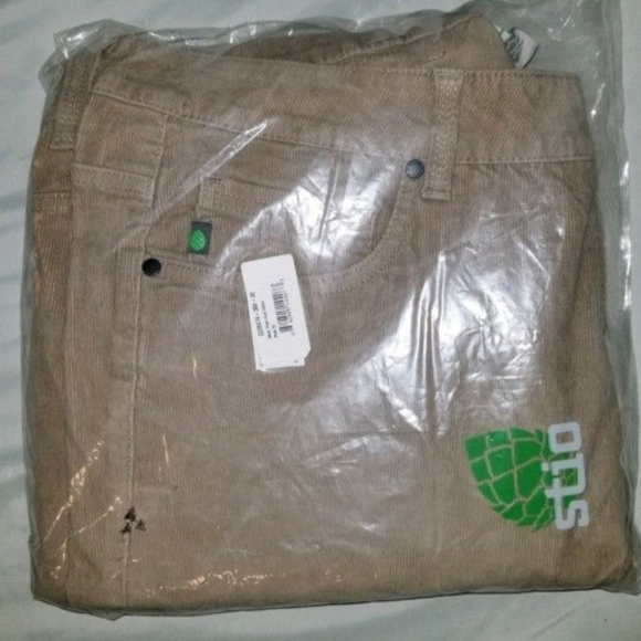 STIO Men's Corduroy Straight Leg Pants Rivet Size 36 - Picture 2 of 4